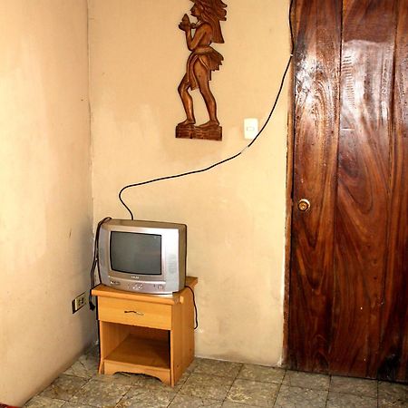Ximenas Guest House San Salvador Exterior photo