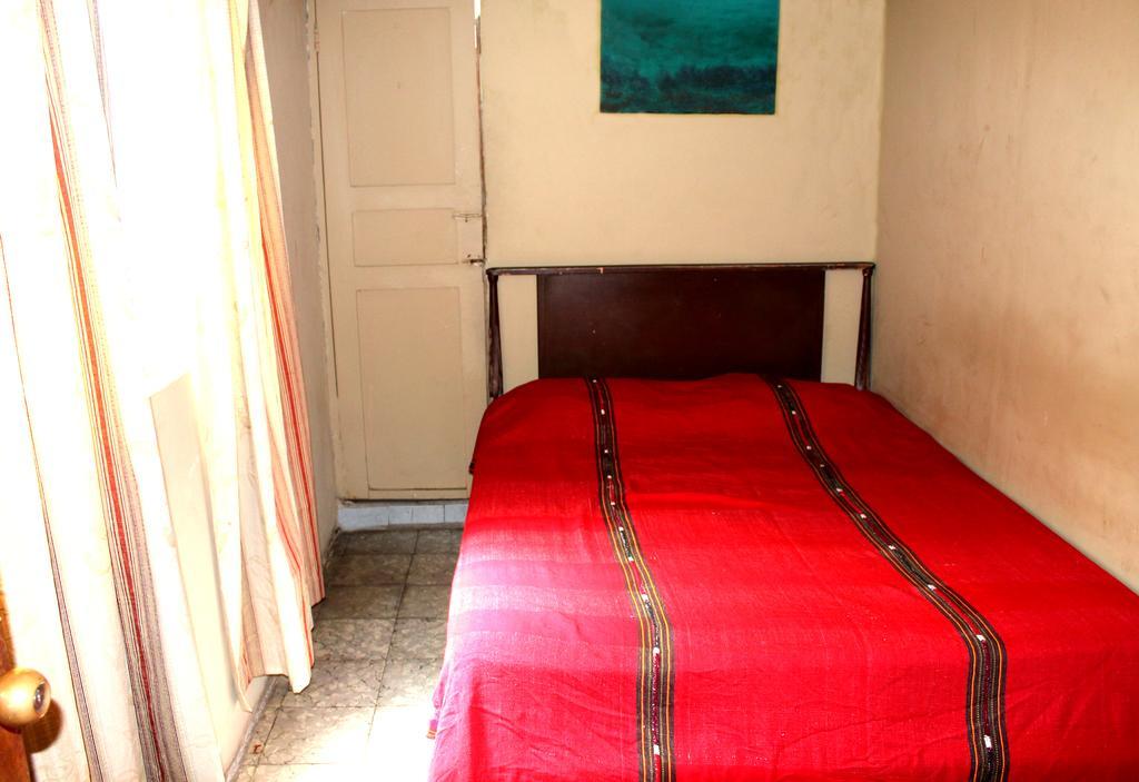 Ximenas Guest House San Salvador Exterior photo